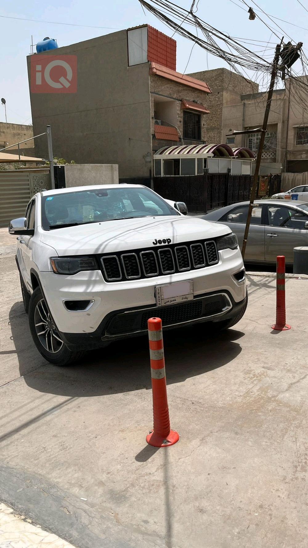 جيب جراند شيروكي